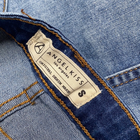 Angel Kiss Rose Flower Embroidered Distressed Denim Mini Skirt Size Small - Picture 15 of 16